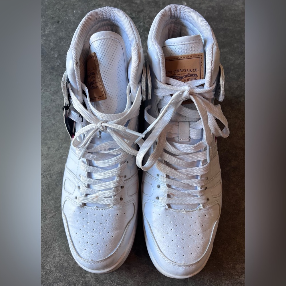 Levi Strauss White High top Sneakers size 9